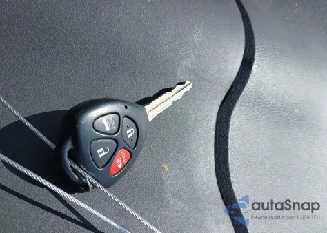 2013 Toyota Corolla Le z USA, uszkodzony, nr VIN 2T1BU4EEXDC999165